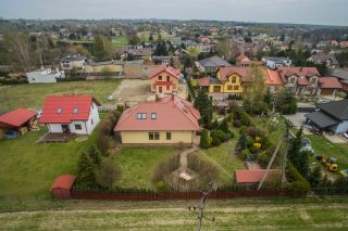Komfortowa klasyka | fantastyczna kuchnia
Dom na sprzedaż 
Powierzchnia: 172 m2
Rok budowy: 2005
KATOWICE 