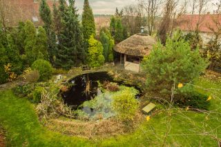 Rezydencja | strefa relaksu i spa | sąsiedztwo lasu i jeziora
Dom na sprzedaż 
Powierzchnia: 350 m2
Rok budowy: 2004
WYRY 