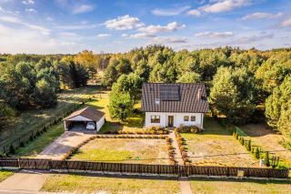 Uroczy | zadbany |duża działka |
Dom na sprzedaż
Powierzchnia: 179,1 m2
Rok budowy: 2014
CHECHŁO / OLKUSZ