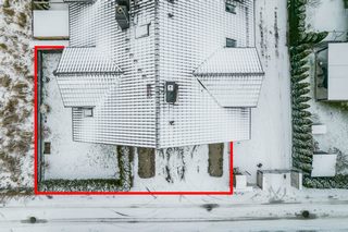 Komfortowa lokalizacja | przestronny bliźniak | parking
Dom na sprzedaż
Powierzchnia: 196 m2
Rok budowy: 2012
KATOWICE 