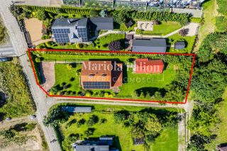 Piękny widok | duża działka | z potencjałem
Dom na sprzedaż
Powierzchnia: 145 m2
Rok budowy: 2001
SZCZYRK