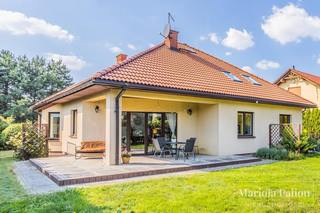 Wyjątkowy | piękny ogród | ładna działka 
Dom na sprzedaż
Powierzchnia: 144,67 m2
Rok budowy: 2010
IMIELIN