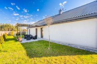 Nowoczesny | energooszczędny | wygodny
Dom na sprzedaż
Powierzchnia: 132 m2+ 156,60 m2
Rok budowy: 2019
IMIELIN
