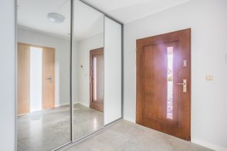 Nowoczesny | energooszczędny | wygodny
Dom na sprzedaż
Powierzchnia: 132 m2+ 156,60 m2
Rok budowy: 2019
IMIELIN
