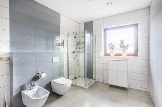 Nowoczesny | energooszczędny | wygodny
Dom na sprzedaż
Powierzchnia: 132 m2+ 156,60 m2
Rok budowy: 2019
IMIELIN
