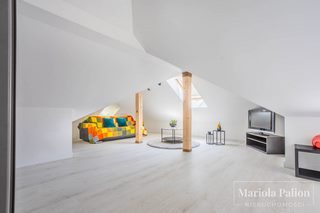 Dostojna rezydencja | Prestiżowa lokalizacja
Dom na sprzedaż 
Powierzchnia: 235 m2
Rok budowy: 2018
MIKOŁÓW
Zapytaj o cenę