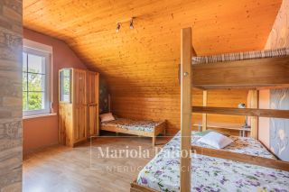 Piękny widok | duża działka | z potencjałem
Dom na sprzedaż
Powierzchnia: 145 m2
Rok budowy: 2001
SZCZYRK