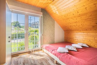 Piękny widok | duża działka | z potencjałem
Dom na sprzedaż
Powierzchnia: 145 m2
Rok budowy: 2001
SZCZYRK