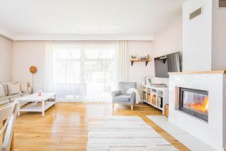 Uroczy | zadbany |duża działka |
Dom na sprzedaż
Powierzchnia: 179,1 m2
Rok budowy: 2014
CHECHŁO / OLKUSZ