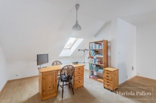 Elegancki | komfortowy | z potencjałem
Dom na sprzedaż 
Powierzchnia: 246,85 m2
Rok budowy: 2015
IMIELIN

