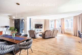 Rodzinny | przestronny | 6 pokoi
Powierzchnia: 258 m2
Dom na sprzedaż
Rok budowy: 2006
Cena: 1 280 000
