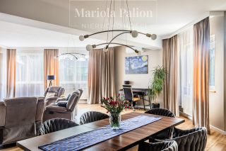 Rodzinny | przestronny | 6 pokoi
Powierzchnia: 258 m2
Dom na sprzedaż
Rok budowy: 2006
Cena: 1 280 000
